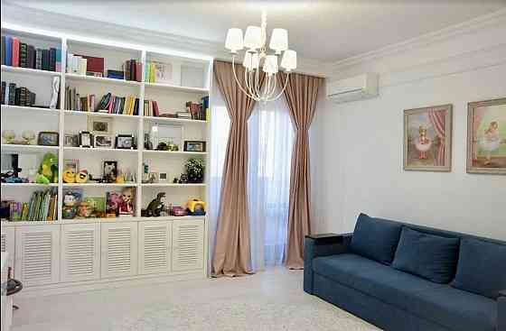 Продаж Квартира 4-кімнатна, 4/8 поверх на Шевченко проспект, 29а Одеса