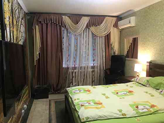 Оренда Квартира 3-кімнатна, 3/16 поверх на просп. Голосіівський, 11 Киев