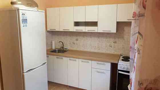 Оренда Квартира 3-кімнатна, 2/9 поверх на ул. Михаила Драгоманова Kiev