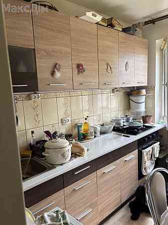 Оренда Гараж/паркомісце на Степана Бандери пр. 4/4 поверх Ternopil'