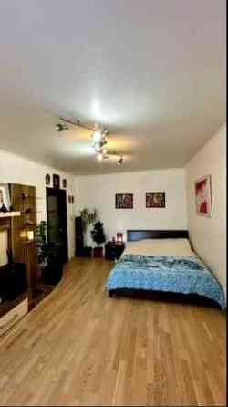 Продаж Квартира 1-кімнатна, 10/16 поверх на Йорданська вул., д. 11д Kiev