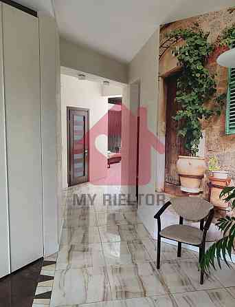 Продаж Будинок Uzhhorod