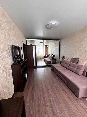 Продаж Квартира 2-кімнатна, 16/25 поверх на Максимовича Михайла вул., д. 3г Kiev