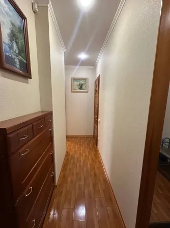 Продам 2к квартиру з еркером Центр пр. Д. Яворницького Торг Дніпро