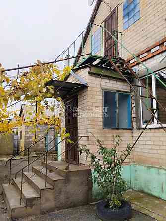 Продаж Будинок 5-кімнатний на вул. Героїв Маріуполя 