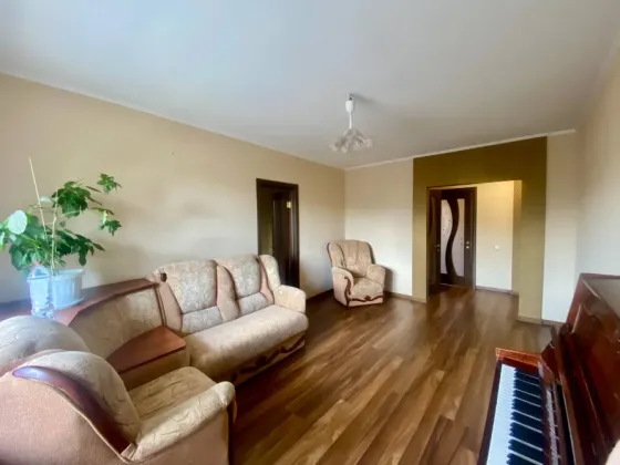 For sale 3-room Apartment 64.5 sq.m паникахи Dnipro