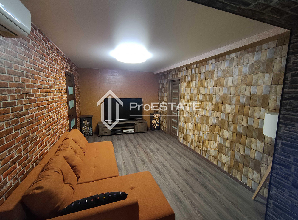 Продаж Квартира 2-кімнатна, 8/9 поверх на вул. Донца Михаила Киев - изображение 1