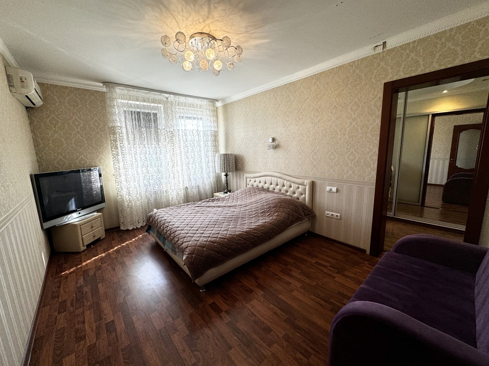 Продаж Квартира 4-кімнатна, 4/16 поверх на 8 Марта ул., 9 Дніпро - фото 3