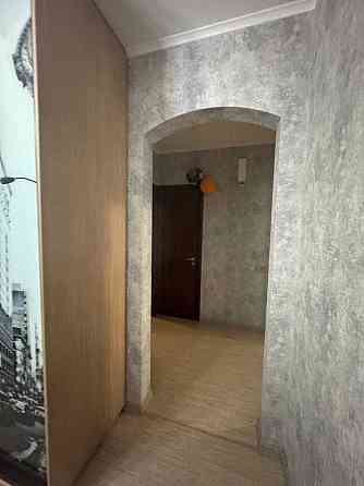 Продаж Квартира 3-кімнатна, 15/22 поверх на Милославська вул., д. 32/51 Київ