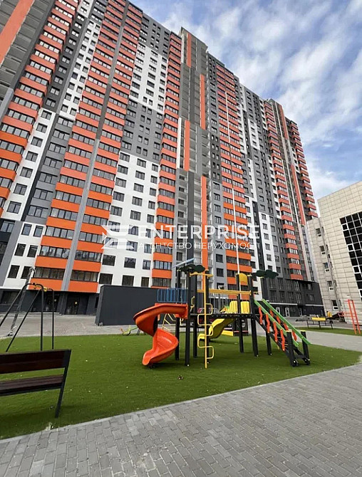 Продаж 1к Квартира 39 кв.м Сосюры Владимира вул. Київ - фото 2