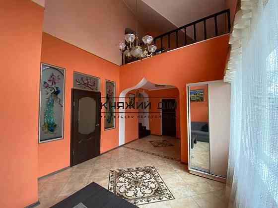 Продаж гарного великого будинку на м.Славутич. Код об’єкта 2211746 Київ