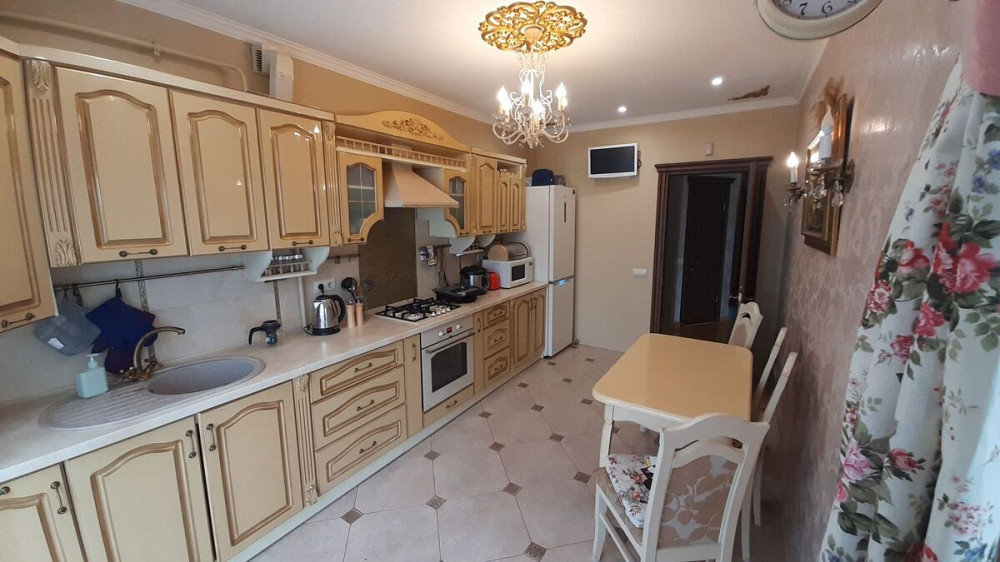 Продаж Квартира 3-кімнатна, 8/12 поверх на вул. Володимира Великого Івано-Франківськ - фото 1