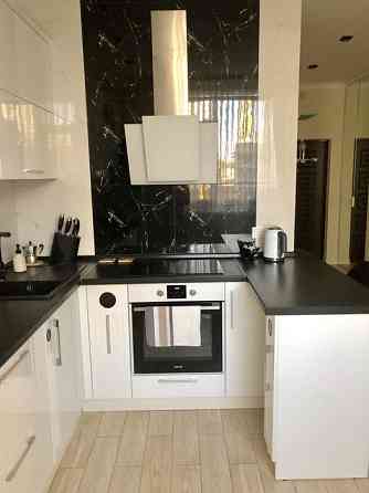 Продаж Квартира 2-кімнатна на ул. Гагаринское плато, 5б Одеса