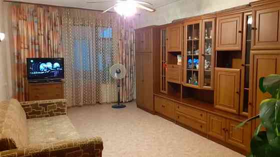 Продам 2-комнатную "сталинку" у моря, ул. Белинского Одесса