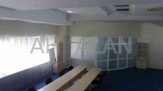 Оренда офісне приміщення на Гайдара вул., 22 приміщень - 8, поверх - 3/7 Київ