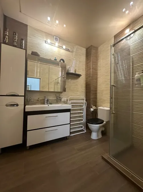 Продажа 2-этажный Дом  370 кв.м 5 комн.  Днепр - изображение 1