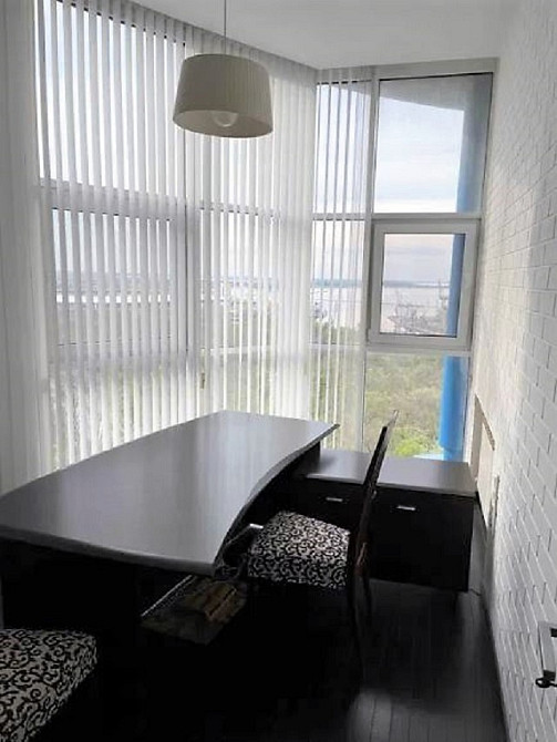 Трехкомнатная квартира с видом на море и парк Шевченко. Odessa - photo 12