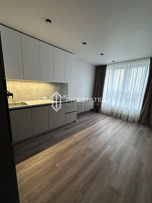 Продаж Квартира 1-кімнатна, 22/23 поверх на вул. Максимовича Михайла Киев - изображение 2
