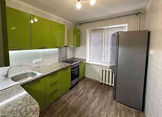 Продаж Квартира 2-кімнатна, 4/10 поверх на Мира пр., 21 Dnipro