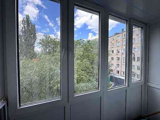 Продаж Квартира 3-кімнатна, 5/5 поверх на Богомольця Академіка вул., д. 8-А Київ