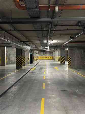 Продаж Квартира на улица Роксоляни 30 L'viv