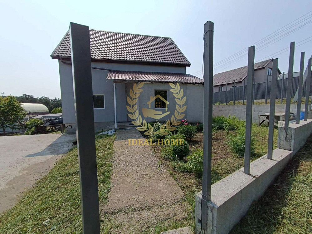 Продаж Будинок 4-кімнатний на Молодёжная ул.  - фото 3