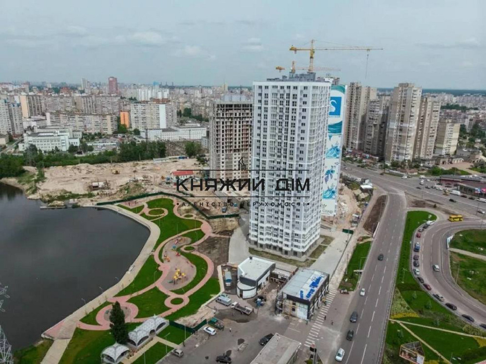 Продажа 3-х к.кв. в ЖК Лебединый, м. Харьковское 5 мин. ходьбы. № 21116833 Київ - фото 1