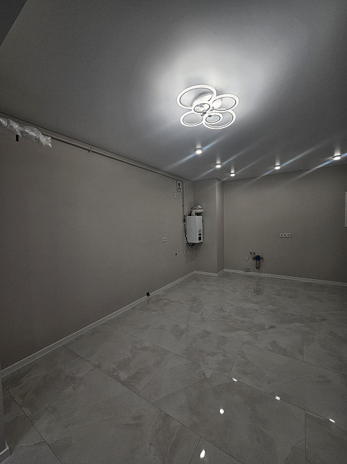 Продаж Квартира 1-кімнатна, 1/4 поверх на вул. Захисників Маріуполя Rivne - photo 9