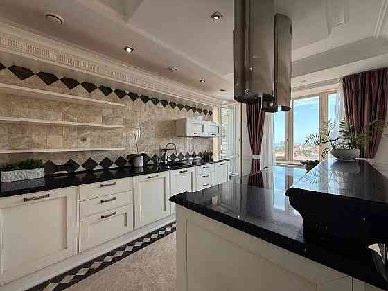 Продаж Квартира 5-кімнатна, 8/9 поверх на Педагогический пер., 3/4 Odessa