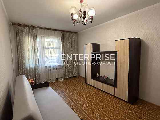 Оренда Квартира 1-кімнатна, 10/14 поверх на вул. Бахмачская Kiev