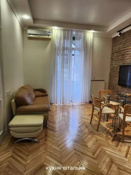 Продаж Квартира 3-кімнатна, 3/4 поверх на вул.Любомира Гузара Івано-Франківськ - фото 1