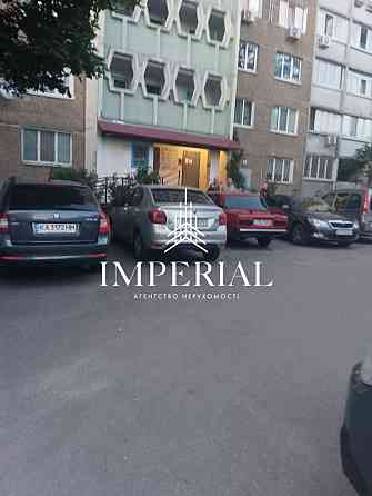 Продаж 3к Квартира 71.6 кв.м Рональда Рейгана вул. Киев