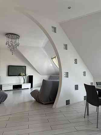 Продаж Квартира 3-кімнатна, 20/20 поверх на Среднефонтанская  улица, 19в Одесса