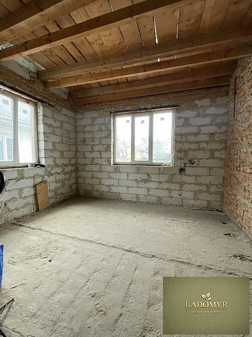 Продаж Будинок 5-кімнатний на вул. Мойсея Базіна Рівне - фото 3