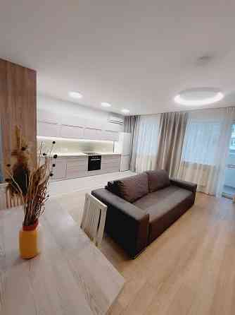 Продаж Квартира 2-кімнатна, 2/13 поверх на Ямська вул., д. 35/34 Київ