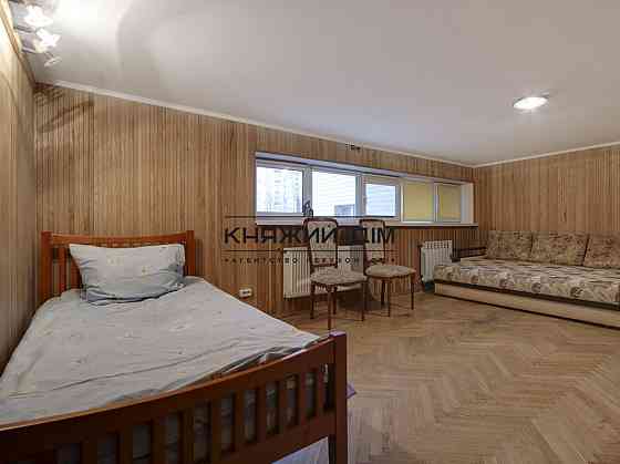 Аренда раздельной 4-х к.кв. м. Минская. № 11193908 Київ