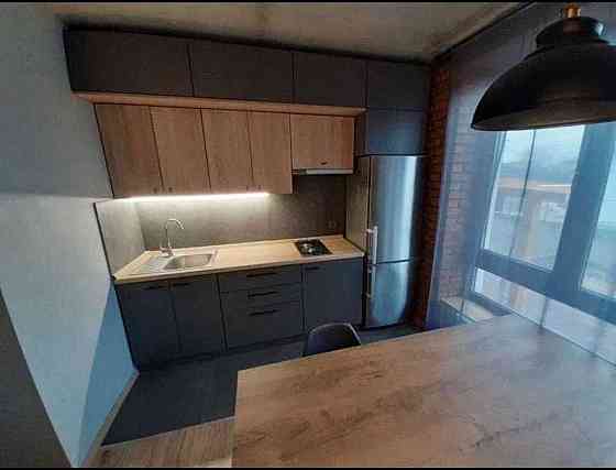 Оренда Квартира 2-кімнатна, 1/3 поверх на ул. Центральная, 120 Kiev