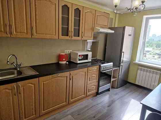 Оренда Квартира 1-кімнатна, 5/9 поверх на ул. Михаила Драгоманова Київ