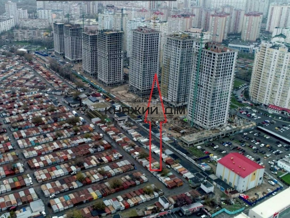 Продаж 3к Квартира 77 кв.м Причальная ул. Київ - фото 1