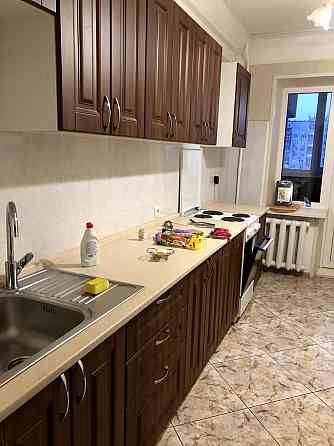 Продаж Квартира 3-кімнатна, 10/18 поверх на Берестейський вул., д. 89-А Київ