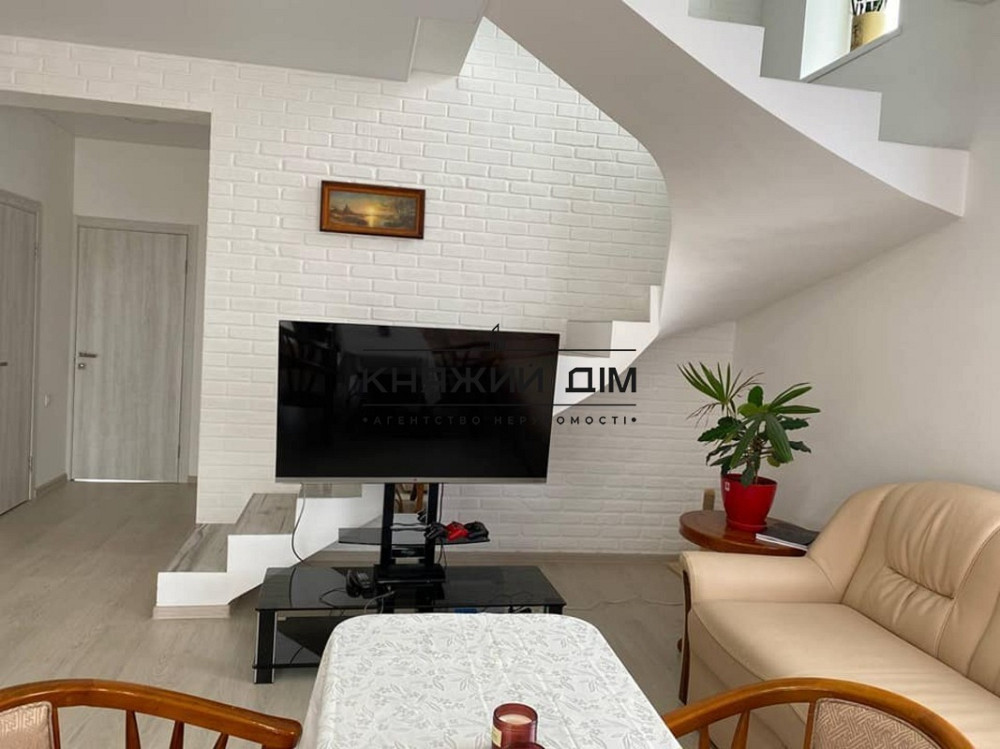 Продажа нового дома с ремонтом, мебелью, техникой в с. Святопетровское. № 2210746  - фото 15