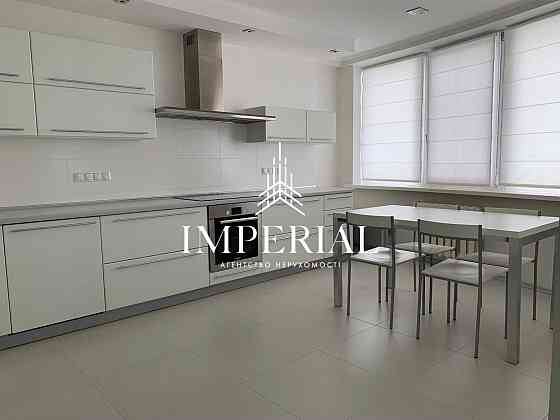 Продаж Квартира 3-кімнатна, 6/32 поверх на вул. Гришка Михайла Київ