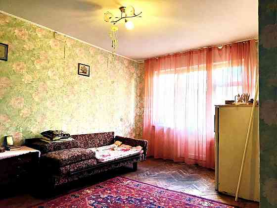 Продаж Квартира 3-кімнатна, 3/5 поверх на вул. Жасминовий Харьков