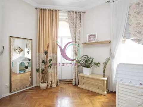 Продаж 2к Квартира 141 кв.м Лисенка Миколи вулиця 2 Чернівці - фото 6