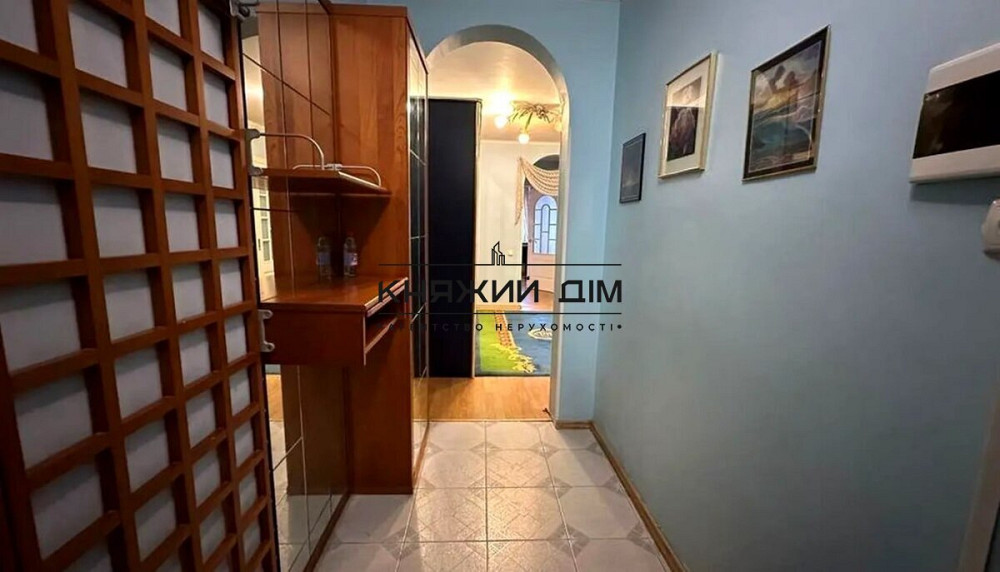 Оренда Квартира 4-кімнатна, 12/25 поверх на Святошинская пл. Киев - изображение 7