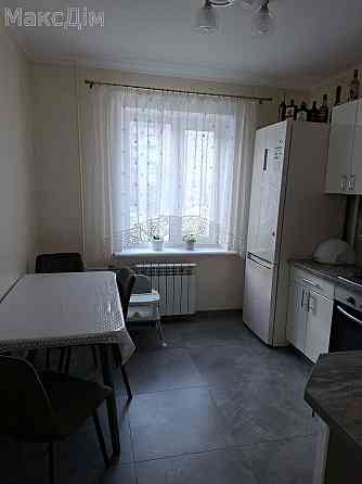 Продаж Квартира 2-кімнатна, 2/10 поверх на вул. 15 Квітня Тернопіль