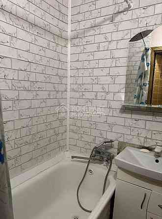 Продаж Квартира 2-кімнатна, 3/9 поверх на вул. Гвардійців Широнінців Kharkiv