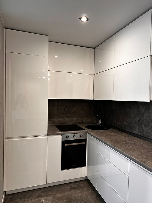 Оренда Квартира 1-кімнатна, 21/27 поверх на Олега Мудрака, 1б Київ - фото 1