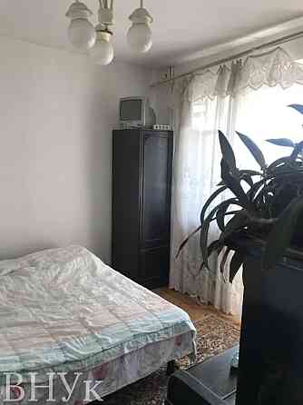 Продаж Квартира 4-кімнатна, 9/9 поверх на вул. Хоткевича L'viv