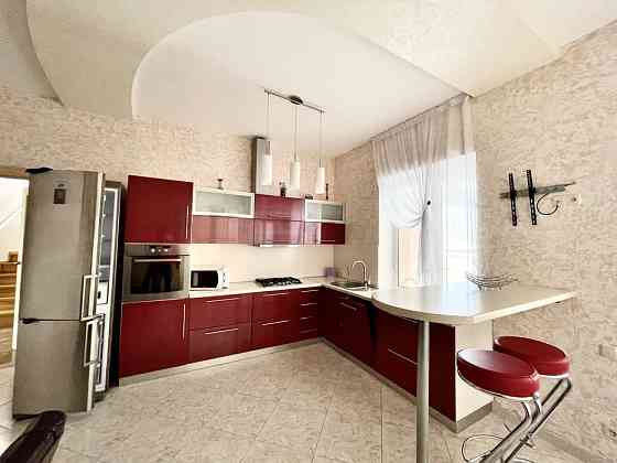 3-х уровневый дом в Совиньон 2 Лиманка